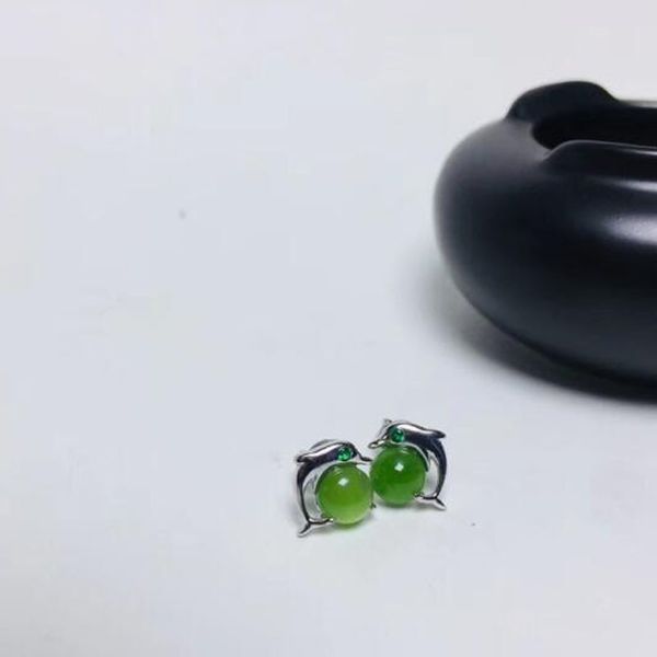 rare beautiful hetian jade jasper stud earring fine gems 6*6mm jewelry for women, Black;brown
rare beautiful hetian jade jasper stud earring fine gems 6*6mm jewelry for women, Black;brown