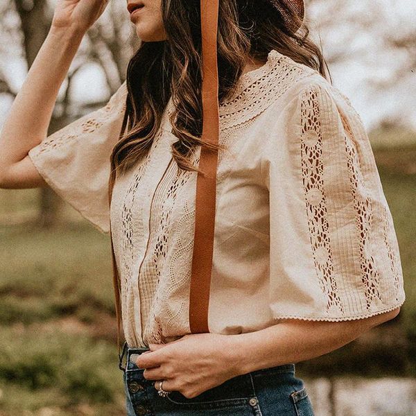 women's blouses & shirts embroidered blouse short sleeve openwork lace elegant patchwork femme hauts rounded neckline vintage chic, White
women's blouses & shirts embroidered blouse short sleeve openwork lace elegant patchwork femme hauts rounded neckline vintage chic, White
