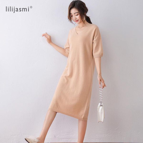 casual dresses 2021 v-neck half sleeve 100% fine wool knit dress relaxed super soft winter women long sweaters knitted spring, Black;gray
casual dresses 2021 v-neck half sleeve 100% fine wool knit dress relaxed super soft winter women long sweaters knitted spring, Black;gray