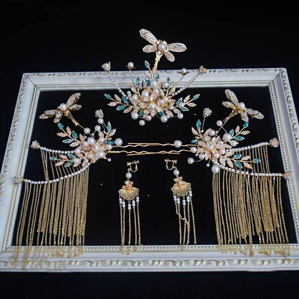 2021 new bride's ancient headdress golden chinese style show grain clothing tassel step wave phoenix crown wedding hair accessories, Slivery;golden
2021 new bride's ancient headdress golden chinese style show grain clothing tassel step wave phoenix crown wedding hair accessories, Slivery;golden