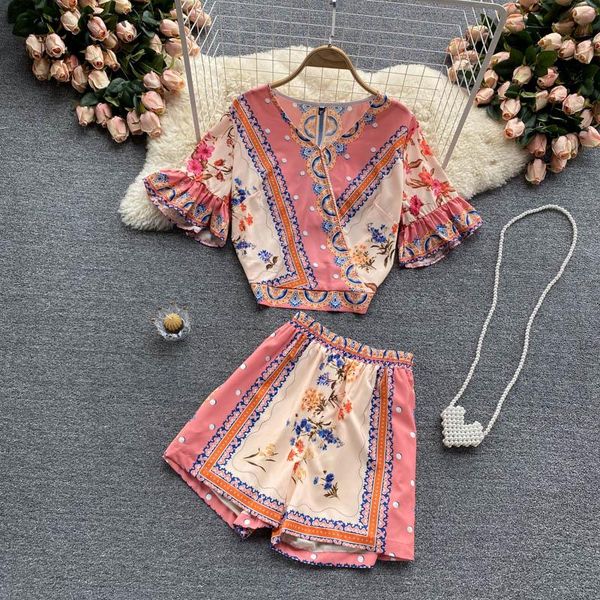 women's tracksuits retro holiday beach printing suits summer 2021 v-neck flare sleeve chiffon blouse all-match wide-leg shorts 2 piece, Gray
women's tracksuits retro holiday beach printing suits summer 2021 v-neck flare sleeve chiffon blouse all-match wide-leg shorts 2 piece, Gray