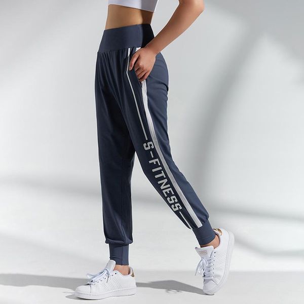 yoga outfit high waist women's pants leggings for fitness sports workout plus size running gym soft breathable loose sportswear
yoga outfit high waist women's pants leggings for fitness sports workout plus size running gym soft breathable loose sportswear