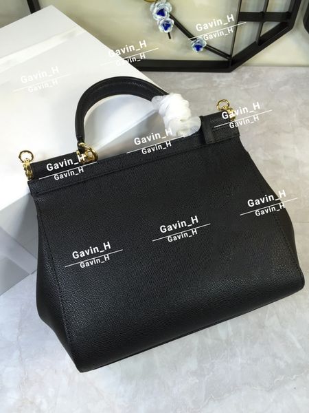 women classic cowhide leather design shoulder bag gold purse handmade handbag luxurys tote bags
women classic cowhide leather design shoulder bag gold purse handmade handbag luxurys tote bags