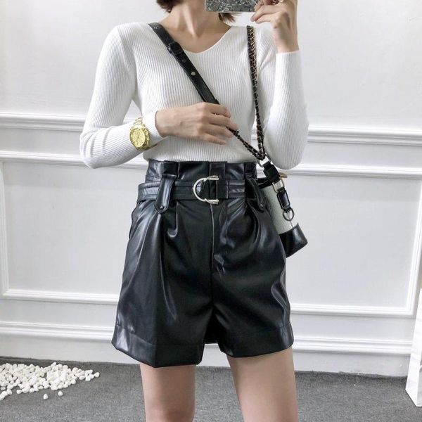 women's shorts black pu leather women high waist short with belt spring female faux pleated mini pants arrival 2021, White;black
women's shorts black pu leather women high waist short with belt spring female faux pleated mini pants arrival 2021, White;black