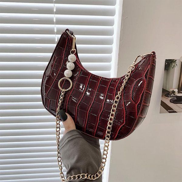 evening bags luxurious crescent women shoulder bag 2021 stone pattern fashion pearl chain female messenger lady pu wallet luggage
evening bags luxurious crescent women shoulder bag 2021 stone pattern fashion pearl chain female messenger lady pu wallet luggage