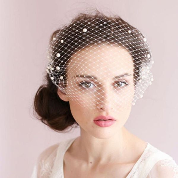 bridal veils in stock fast wedding net birdcage women face veil white ivory hats fascinator with gold hair comb clips, Black
bridal veils in stock fast wedding net birdcage women face veil white ivory hats fascinator with gold hair comb clips, Black