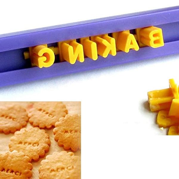 baking moulds kitchen accessories cake embossing mold tool round cutter decorating tools
baking moulds kitchen accessories cake embossing mold tool round cutter decorating tools