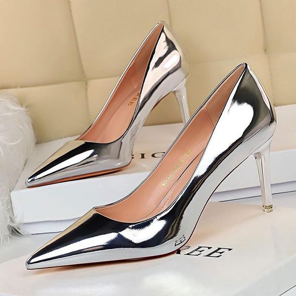 dress shoes 2021 high heels patent leather woman pumps party office ladies wedding stiletto pointed women 7.5cm, Black
dress shoes 2021 high heels patent leather woman pumps party office ladies wedding stiletto pointed women 7.5cm, Black
