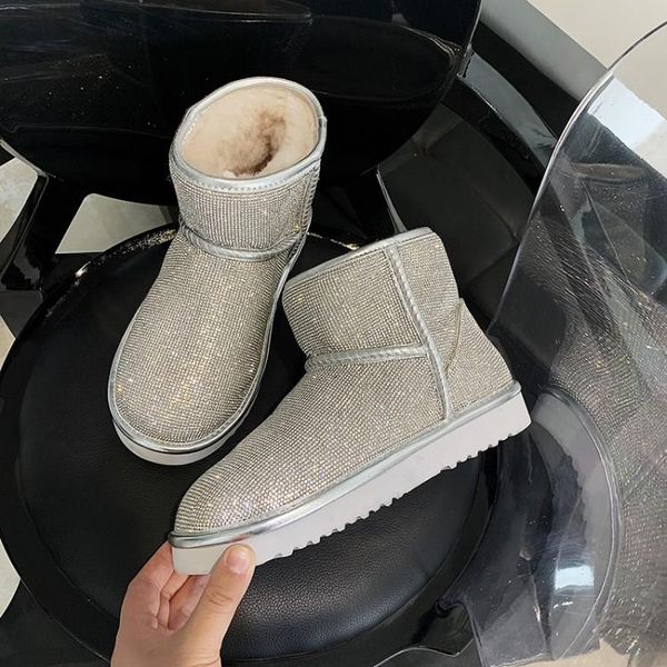 boots 2021 winter women snow crystal decor platform warm ankle bottes silver rhinestone casual flat botines mujer black bota
boots 2021 winter women snow crystal decor platform warm ankle bottes silver rhinestone casual flat botines mujer black bota
