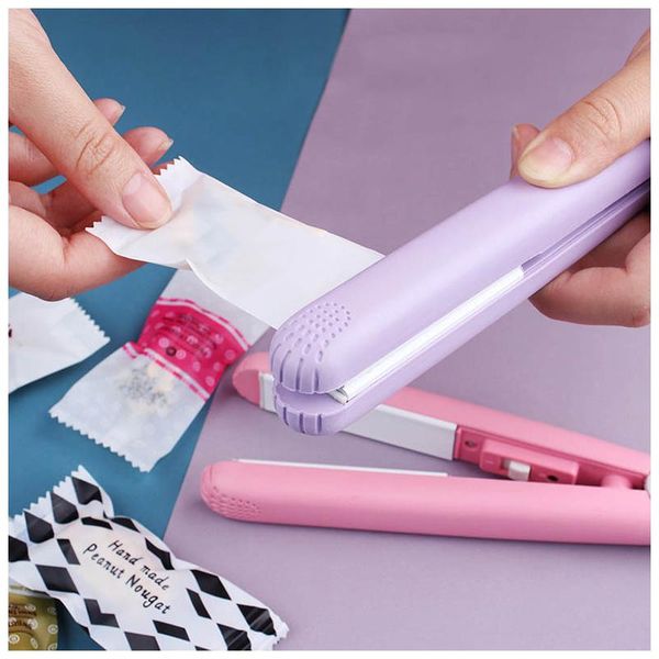 bag clips 1pcs creative small mini portable sealing confidential machine snack packaging household products kitchen tools
bag clips 1pcs creative small mini portable sealing confidential machine snack packaging household products kitchen tools
