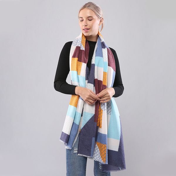 2021 new thickened scarf women's autumn and winter british versatile double-sided color contrast student scarf shawl, Blue;gray
2021 new thickened scarf women's autumn and winter british versatile double-sided color contrast student scarf shawl, Blue;gray