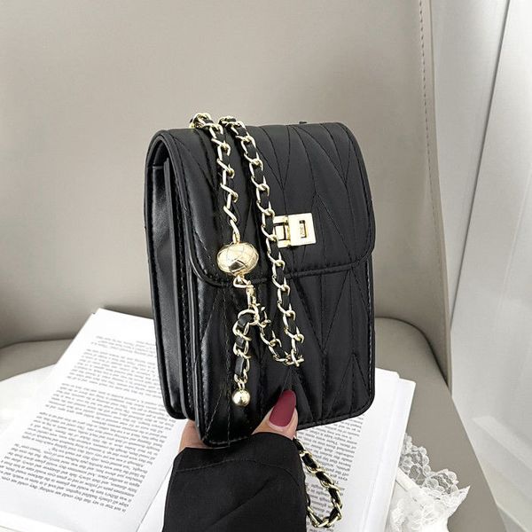 shopping internet celebrity niche bag female 2021 summer new fashion shopping bag high sense all-matching western style chain phone bag
shopping internet celebrity niche bag female 2021 summer new fashion shopping bag high sense all-matching western style chain phone bag