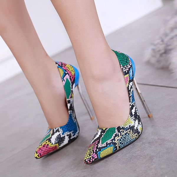 europea women leather high heels,2021 spring single shoes,snake pattern,pointed toe,colors,fashion footware,big size,dropship dress shoes, Black
europea women leather high heels,2021 spring single shoes,snake pattern,pointed toe,colors,fashion footware,big size,dropship dress shoes, Black