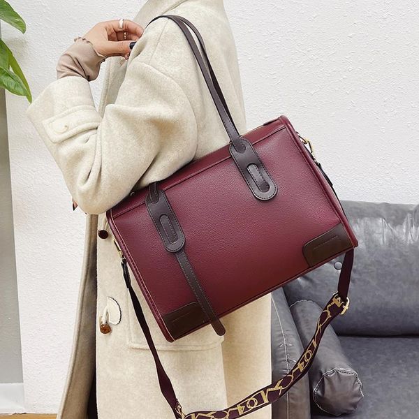 cross body 2021 big size tote handbags for women large capacity crossbody bags luxury leather messenger bag wide shoulder strap female
cross body 2021 big size tote handbags for women large capacity crossbody bags luxury leather messenger bag wide shoulder strap female