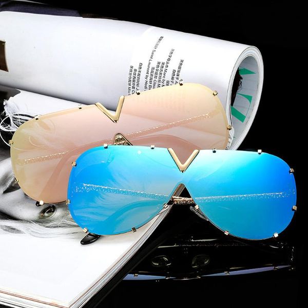 sunglasses 2021 fashion v one piece for female vintage oversize sun glasses men uv400 flat punk eyewear shades women, White;black
sunglasses 2021 fashion v one piece for female vintage oversize sun glasses men uv400 flat punk eyewear shades women, White;black