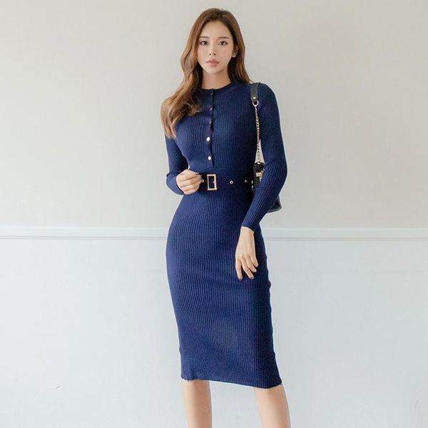 casual dresses single breasted women knitted dress o-neck full sleeve sashes stretch vestidos female knee-length sweater, Black;gray
casual dresses single breasted women knitted dress o-neck full sleeve sashes stretch vestidos female knee-length sweater, Black;gray
