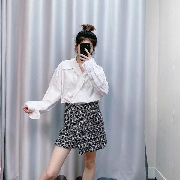 women's shorts high waist tweed skirts vintage lattice button asymmetical skorts winter clothes, White;black
women's shorts high waist tweed skirts vintage lattice button asymmetical skorts winter clothes, White;black