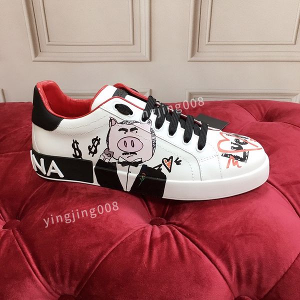 r fashion brand casual shoes men low sole canvas shoes leather black white original sole sneakers2023
r fashion brand casual shoes men low sole canvas shoes leather black white original sole sneakers2023