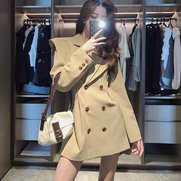 autumn winter women casual double breasted blazers coat with shoulder pads female fashion french office lady work outwears women's suit, White;black
autumn winter women casual double breasted blazers coat with shoulder pads female fashion french office lady work outwears women's suit, White;black