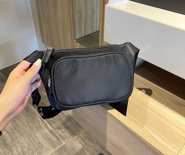 ladies brand chest bag luxurys designers 2021 women handbag fashion handbags mother shoulder axillary package canvas pockets bags artwork wa
ladies brand chest bag luxurys designers 2021 women handbag fashion handbags mother shoulder axillary package canvas pockets bags artwork wa