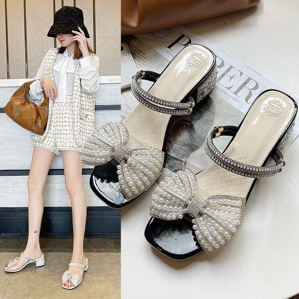 slippers 2021 summer women bow pearl decoration sandals casual high heel solid color outside wearing female shoes plus size, Black
slippers 2021 summer women bow pearl decoration sandals casual high heel solid color outside wearing female shoes plus size, Black