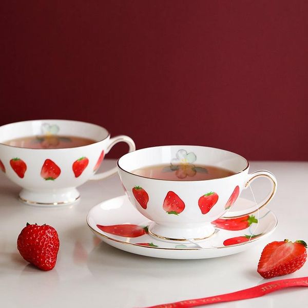 cups & saucers travel handle coffee mug creative ceramic nordic strawberry flower tea cup bone china zestaw kawowy household products ef50cc
cups & saucers travel handle coffee mug creative ceramic nordic strawberry flower tea cup bone china zestaw kawowy household products ef50cc