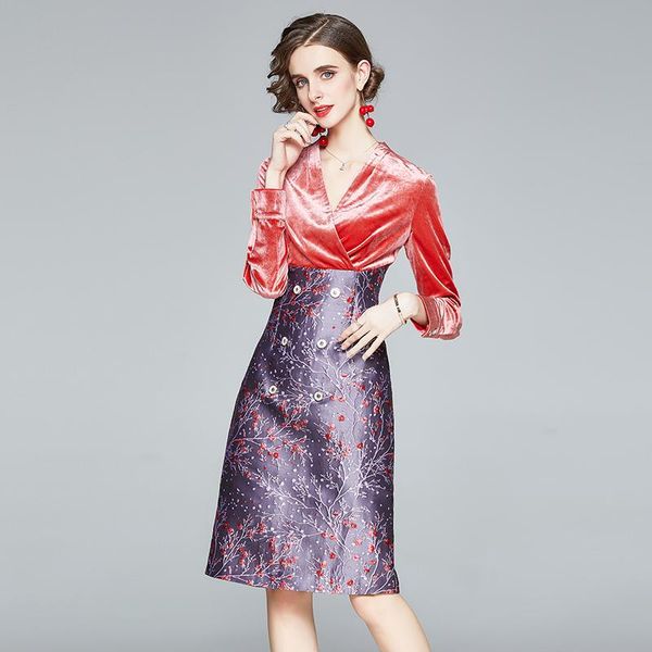 casual dresses autumn ladies v-neck long-sleeved velvet dress women jacquard stitching vestido elegante mujer damen kleider k3638, Black;gray
casual dresses autumn ladies v-neck long-sleeved velvet dress women jacquard stitching vestido elegante mujer damen kleider k3638, Black;gray