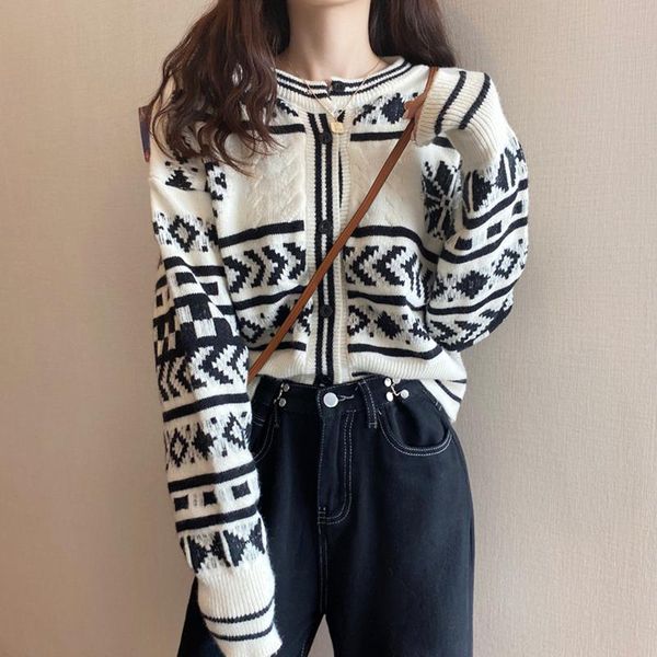 coat for women autumn and winter wild outer wear 2021 spring korean style loose knitted cardigan japanese sweater women's sweaters, White;black
coat for women autumn and winter wild outer wear 2021 spring korean style loose knitted cardigan japanese sweater women's sweaters, White;black