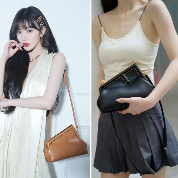 factory outlet luxury handbags and storage r09 star same female 2021 new summer tide ins leather fashion versatile one shoulder messeng 
factory outlet luxury handbags and storage r09 star same female 2021 new summer tide ins leather fashion versatile one shoulder messeng