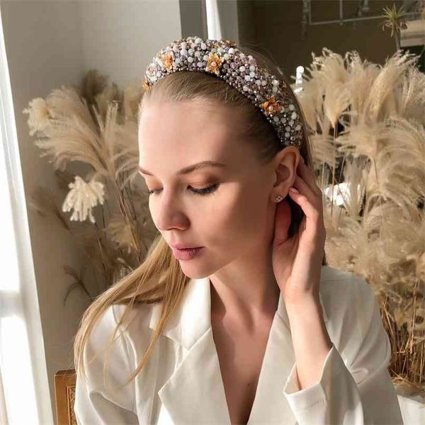 simulated pearl hairband full pearls crystal hoop soft velvet luxury headband for women gold flower band accessories 210707, Silver
simulated pearl hairband full pearls crystal hoop soft velvet luxury headband for women gold flower band accessories 210707, Silver