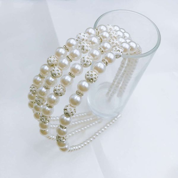 hairpin korean fashion princess hair ornament soft clay handmade beaded high grade headdress head button pearl hairband, Golden;silver
hairpin korean fashion princess hair ornament soft clay handmade beaded high grade headdress head button pearl hairband, Golden;silver