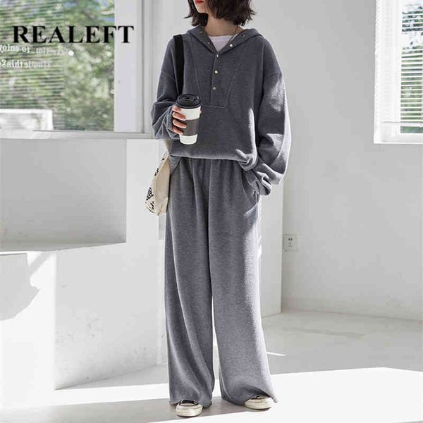 autumn winter solid loose tracksuit women's sets two pieces hooded and sporty pants colors suits ladies 210428, White
autumn winter solid loose tracksuit women's sets two pieces hooded and sporty pants colors suits ladies 210428, White