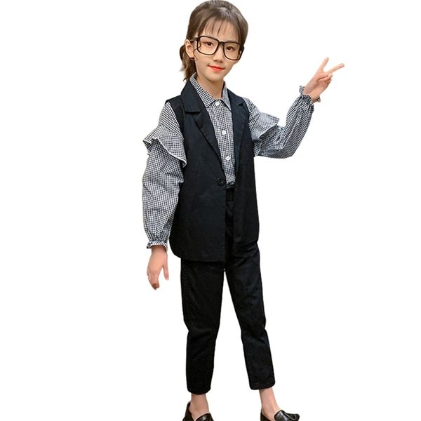 girls clothes plaid pattern for blouse + vest pants kids casual style tracksuits children 210528, White
girls clothes plaid pattern for blouse + vest pants kids casual style tracksuits children 210528, White