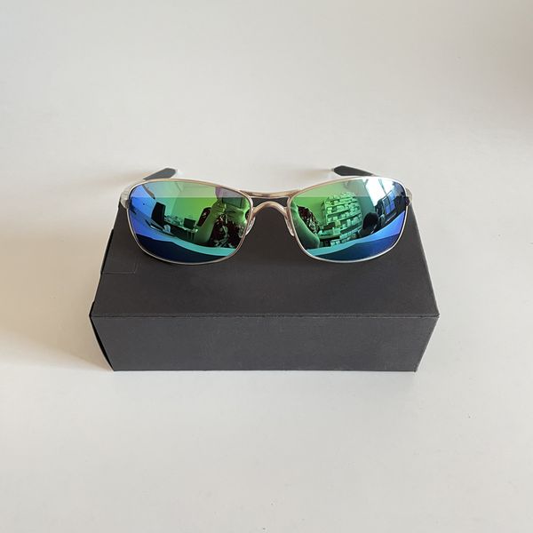 vintage sporty polarized sunglasses men driving eyewear women outdoor driver sun glasses with box, White;black
vintage sporty polarized sunglasses men driving eyewear women outdoor driver sun glasses with box, White;black