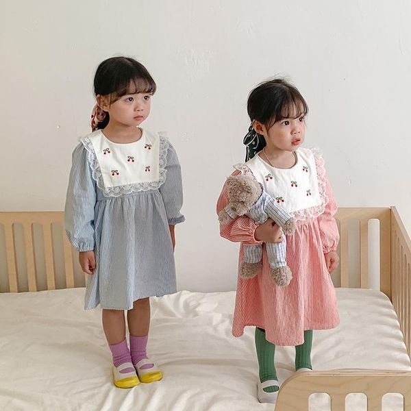 girl's dresses cherry embroidered lapel girls dress korean lace children's princess 2021 autumn wear, Red;yellow
girl's dresses cherry embroidered lapel girls dress korean lace children's princess 2021 autumn wear, Red;yellow