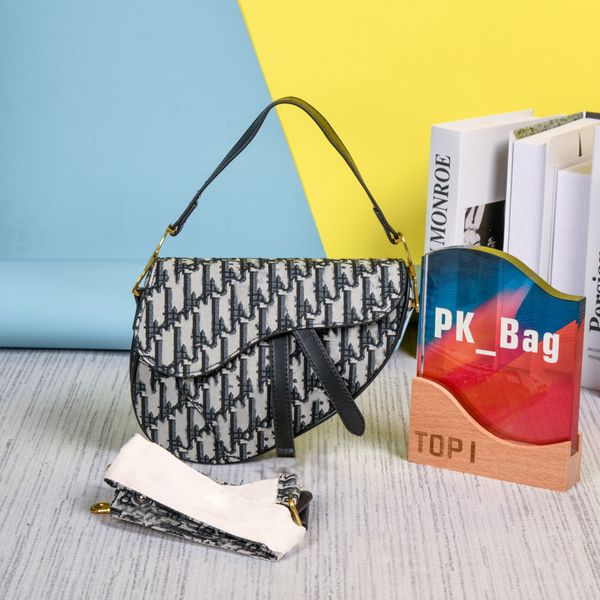 wholesale designer shoulder bags woman fashion canvas embroiderys saddle bags lady leather handbags cowboy blue designers bag handbag wallet
wholesale designer shoulder bags woman fashion canvas embroiderys saddle bags lady leather handbags cowboy blue designers bag handbag wallet