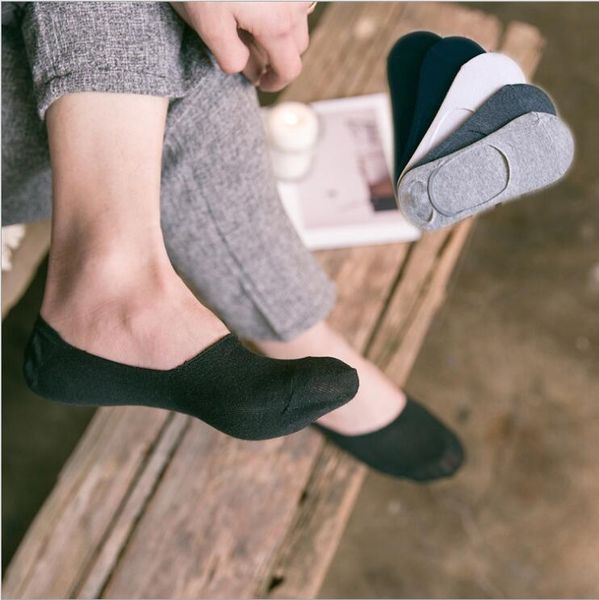 spring and summer new solid color ship sock men's socks lnw046a fashion non slip invisible cotton sockings, Black
spring and summer new solid color ship sock men's socks lnw046a fashion non slip invisible cotton sockings, Black
