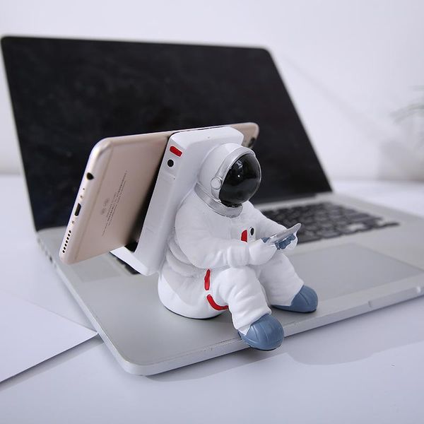 astronaut mobile phone rack resin creative craft gift natural bracket holder cell mounts & holders
astronaut mobile phone rack resin creative craft gift natural bracket holder cell mounts & holders