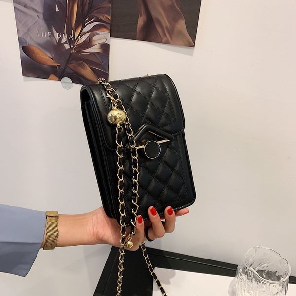 70% off luxury design handbag women's 2021 spring and summer new fashion foreign style lingge chain single shoulder small square bag un
70% off luxury design handbag women's 2021 spring and summer new fashion foreign style lingge chain single shoulder small square bag un