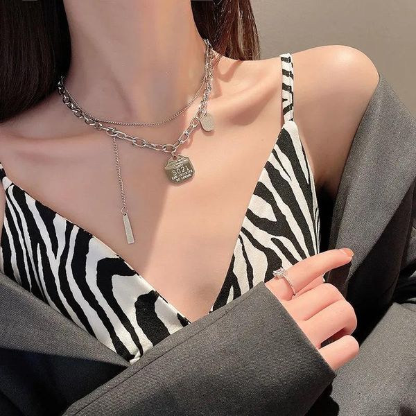 pendant necklaces hip-hop letter tide brand necklace 2021 punk fashion short double layer sweater chain, Silver
pendant necklaces hip-hop letter tide brand necklace 2021 punk fashion short double layer sweater chain, Silver