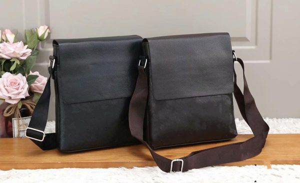 luxurys designers shoulder bag handbags crossbody bags fashion men boy messenger bags
luxurys designers shoulder bag handbags crossbody bags fashion men boy messenger bags