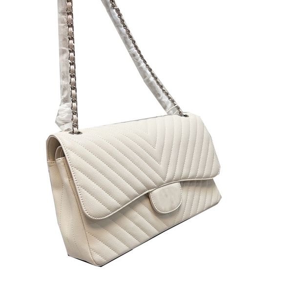 2022classic jumb double flap caviar bags luxury designer france womens bag calfskin genuine leather black/white v-stitch chevron
2022classic jumb double flap caviar bags luxury designer france womens bag calfskin genuine leather black/white v-stitch chevron