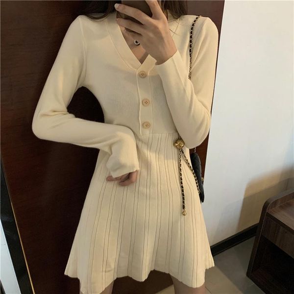 casual dresses shintimes v-neck button long sleeve women england style autumn 2021 knitted striped mini dress elasticity femme robe, Black;gray
casual dresses shintimes v-neck button long sleeve women england style autumn 2021 knitted striped mini dress elasticity femme robe, Black;gray