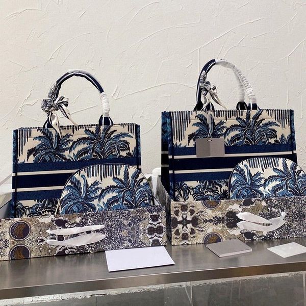 designer women canvas evening bags paris fashion houndstooth embroidery summer handle handbags large capacity multi-function handbag luxurys
designer women canvas evening bags paris fashion houndstooth embroidery summer handle handbags large capacity multi-function handbag luxurys