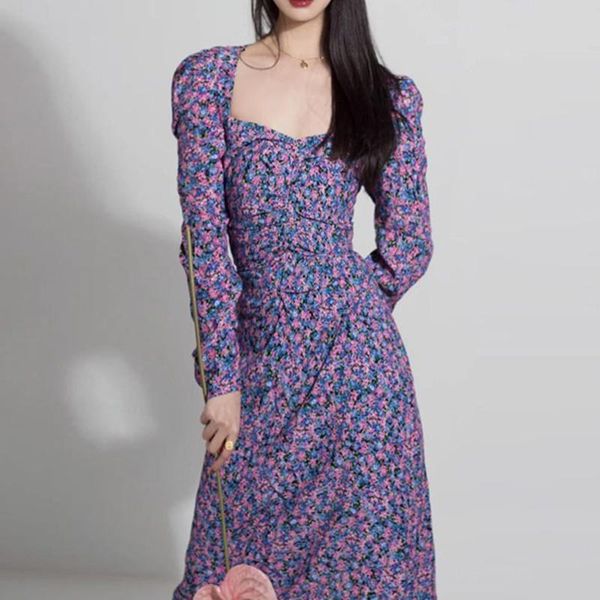 casual dresses floral print square collar women midi dress 2021 summer backless purple long sleeve slim waist lady holiday, Black;gray
casual dresses floral print square collar women midi dress 2021 summer backless purple long sleeve slim waist lady holiday, Black;gray