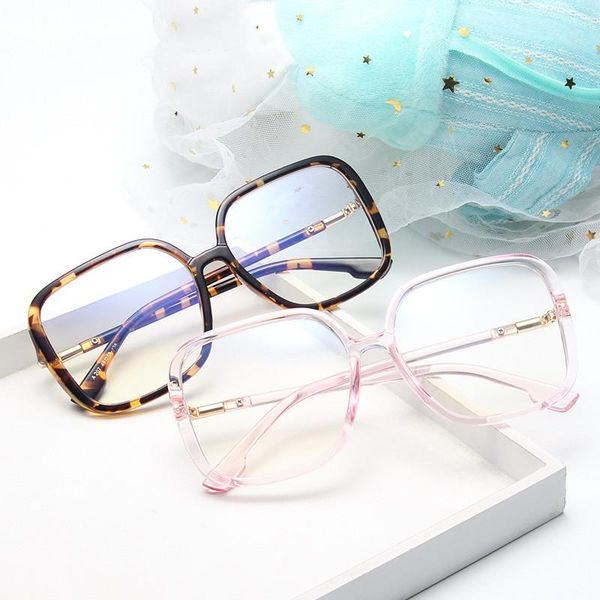 fashion sunglasses frames 2021 oversized glasses frame anti-blue light flat mirror large box square female clear lenses, Black
fashion sunglasses frames 2021 oversized glasses frame anti-blue light flat mirror large box square female clear lenses, Black