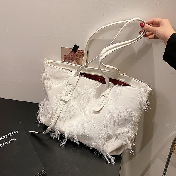niche design large-capacity womens bag all-match 2021 new fashion canvas shoulder bag handbag tote bag shopping width 49cm
niche design large-capacity womens bag all-match 2021 new fashion canvas shoulder bag handbag tote bag shopping width 49cm