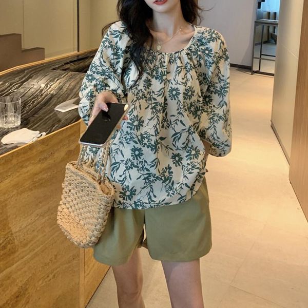 women's blouses & shirts 2021 women summer vintage oversize floral blouse round collar batwing sleeve loose shirt pullover, White
women's blouses & shirts 2021 women summer vintage oversize floral blouse round collar batwing sleeve loose shirt pullover, White