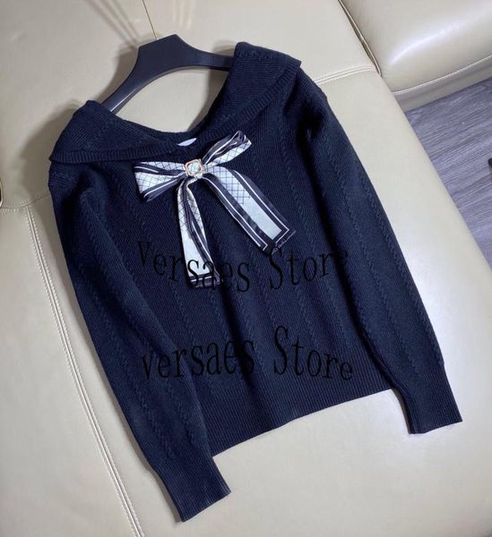women's sweaters 21 luxury design collar letter embroidery fashion lapel long sleeve pullover temperament versatile wool knitted sweate, White;black
women's sweaters 21 luxury design collar letter embroidery fashion lapel long sleeve pullover temperament versatile wool knitted sweate, White;black