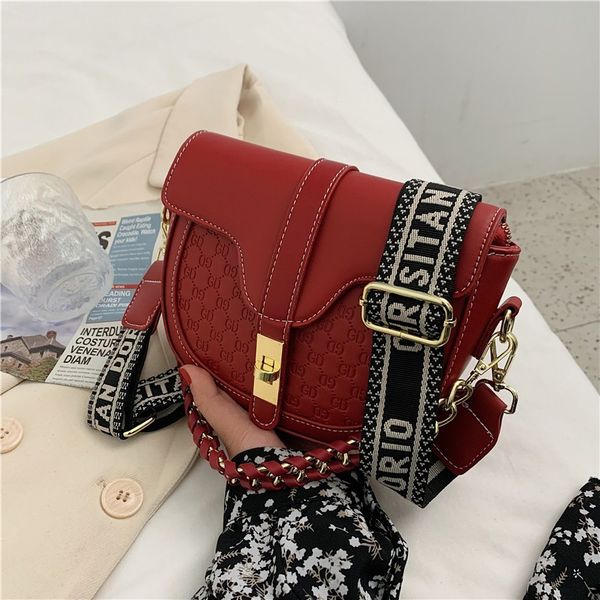 luxury designers handbags new fashion bag chain saddle bags versatile handbag shell bag single shoulder messenger purse wallet pu leather co
luxury designers handbags new fashion bag chain saddle bags versatile handbag shell bag single shoulder messenger purse wallet pu leather co